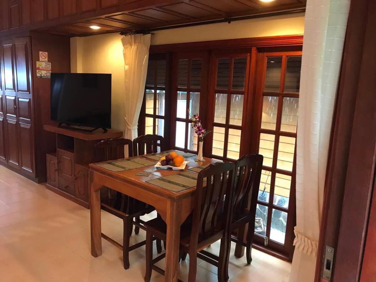 Bungalow Phuket Камала Экстерьер фото